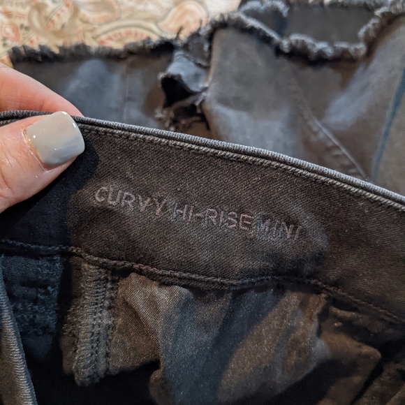 American Eagle Jean Skirt - Picture 11 of 11